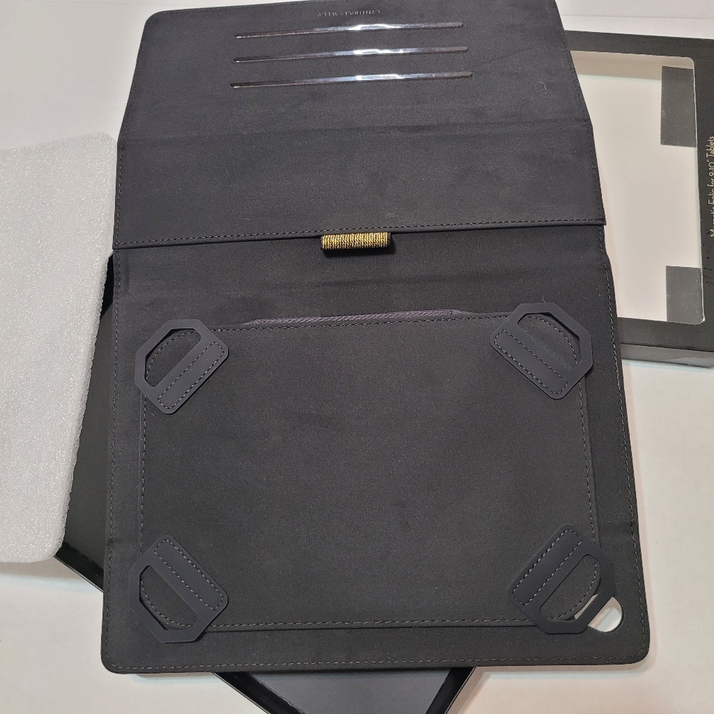 Tablet Case - Picture 3 of 9